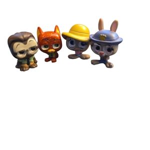 Disney Moose Brand Doorables Zootopia Nick Judy (2) And Flash Lot Of 4 Total